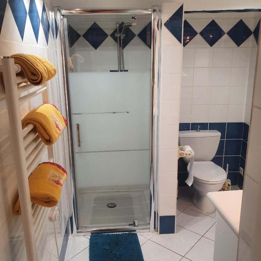Andandco Hotell Marseille Exteriör bild