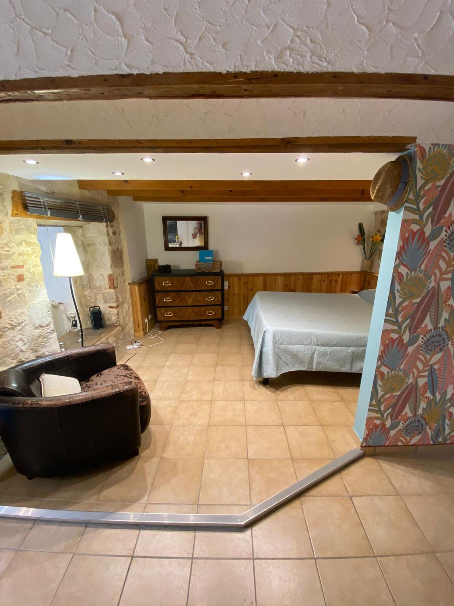Andandco Hotell Marseille Exteriör bild