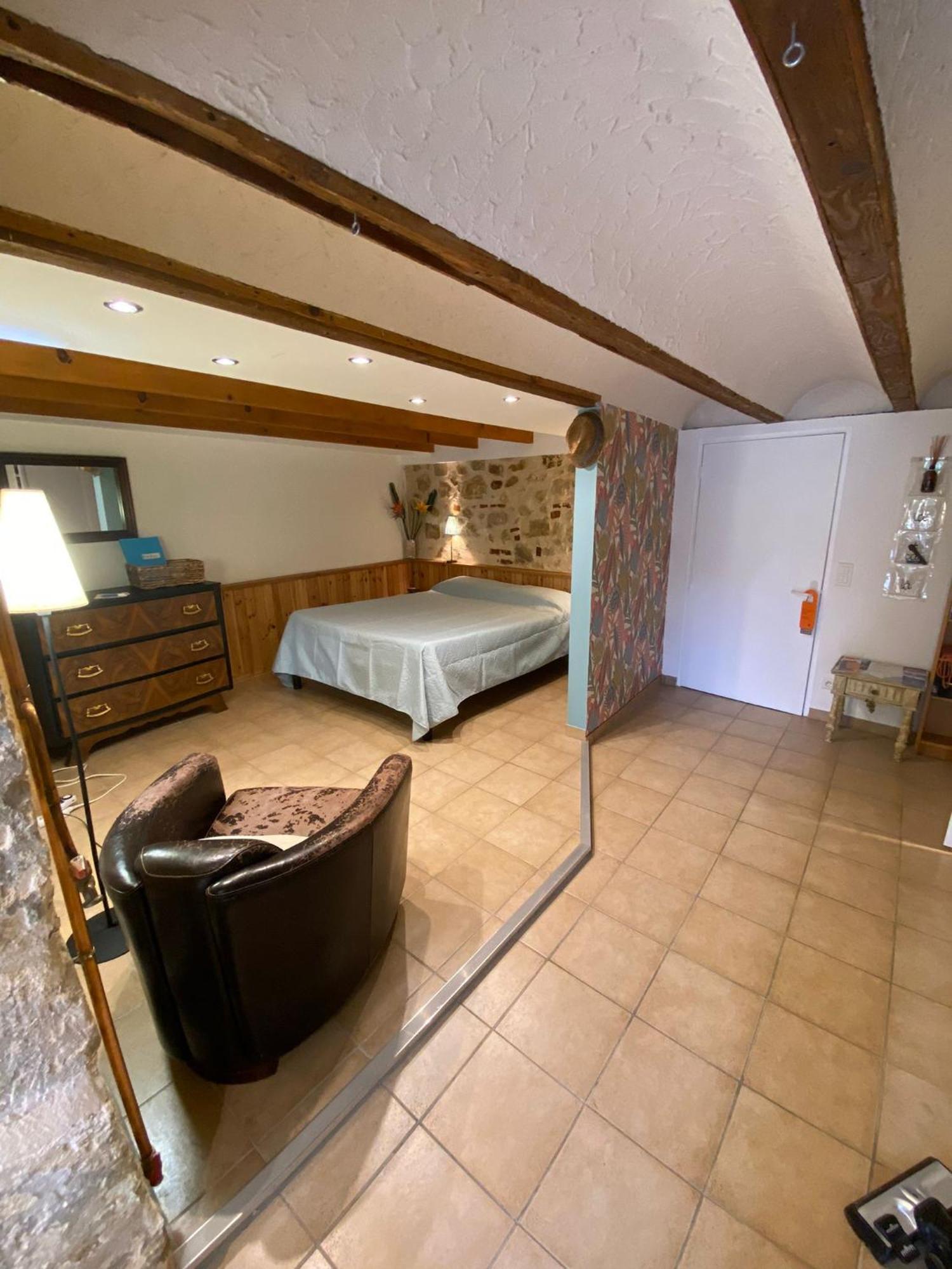 Andandco Hotell Marseille Exteriör bild